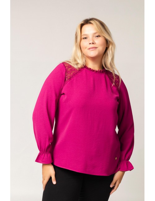 Blouse in plain fabric with...