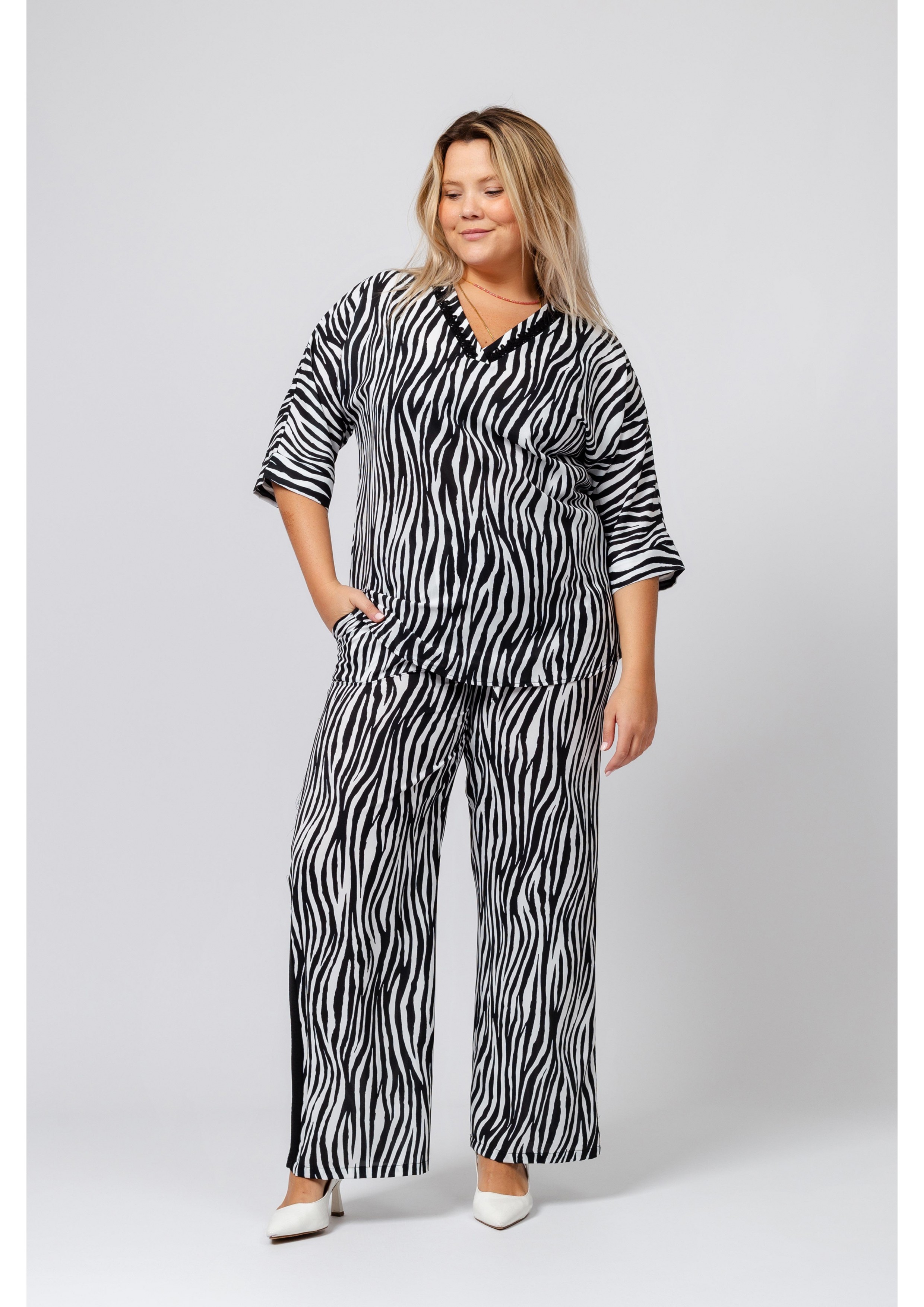 Set in Printed Fabric...