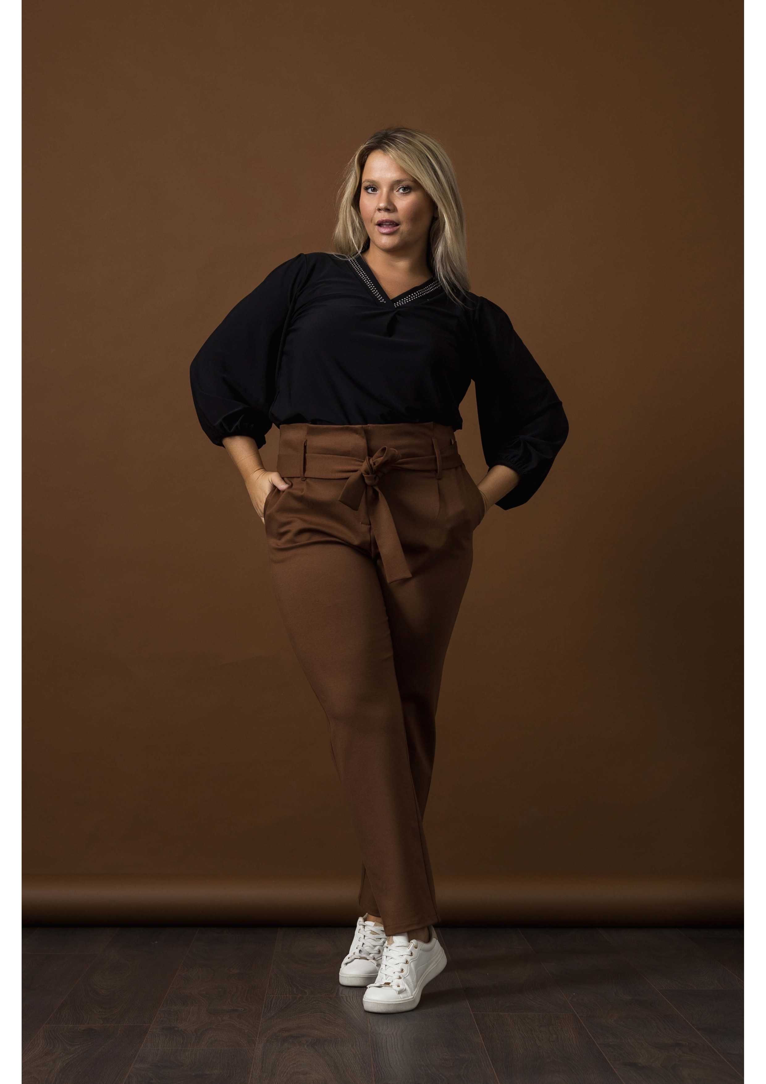 243046 - Calça em ponto...