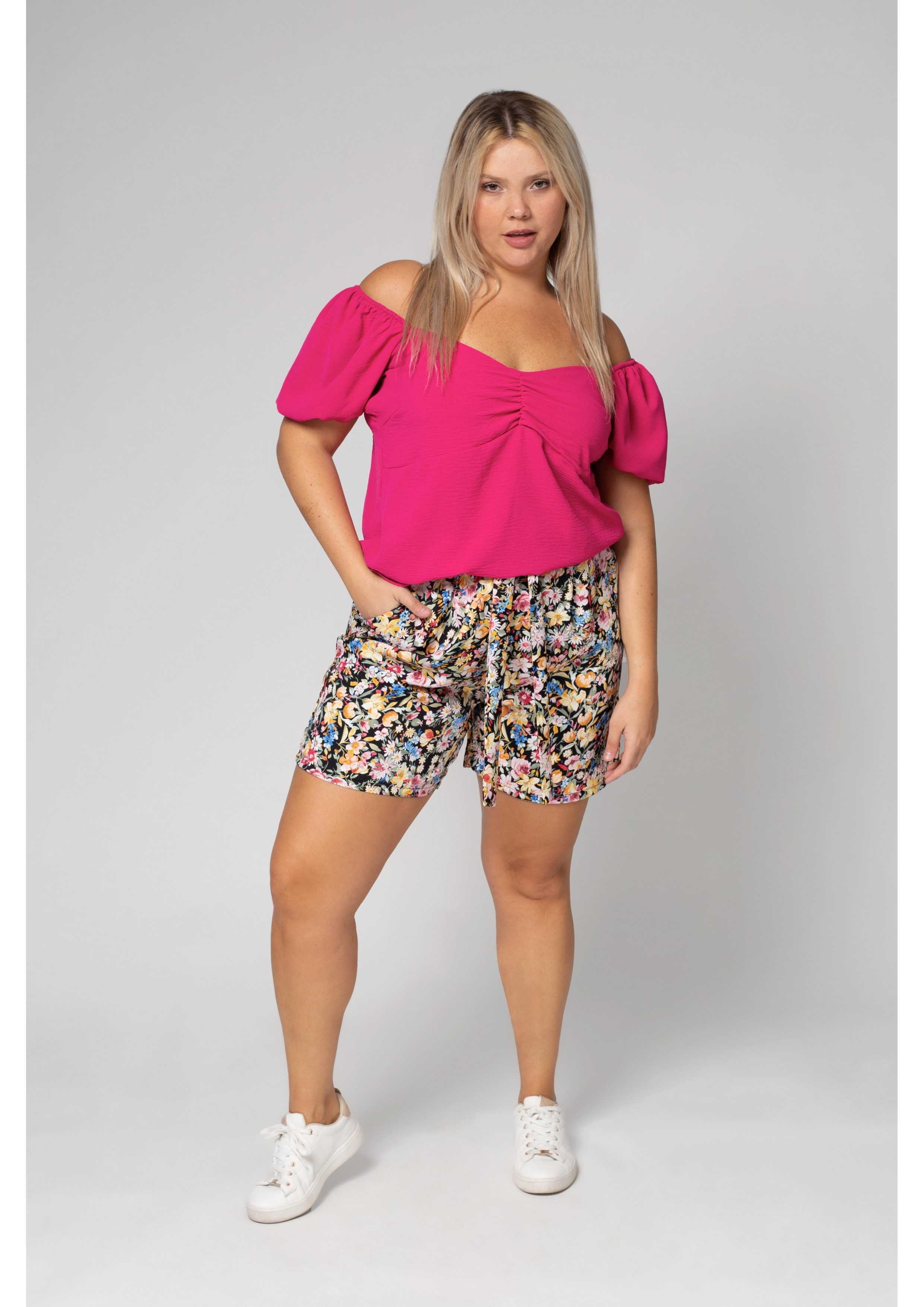 Pantalón corto de tejido...