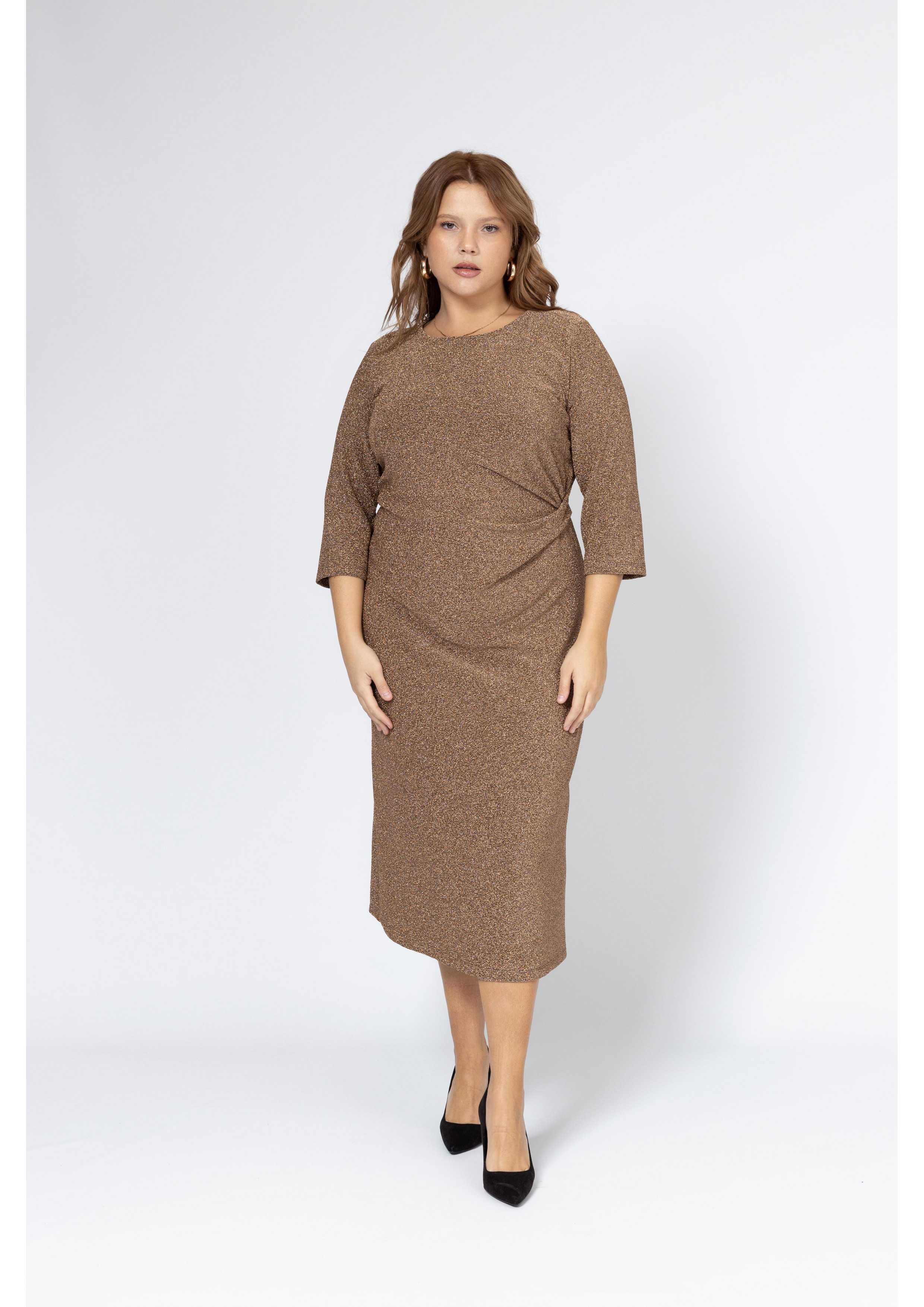 Robe en maille brillante...