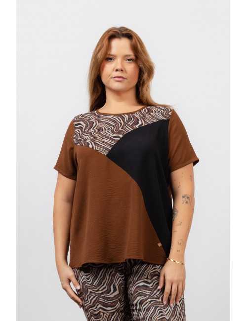 Tunic in plain fabric...