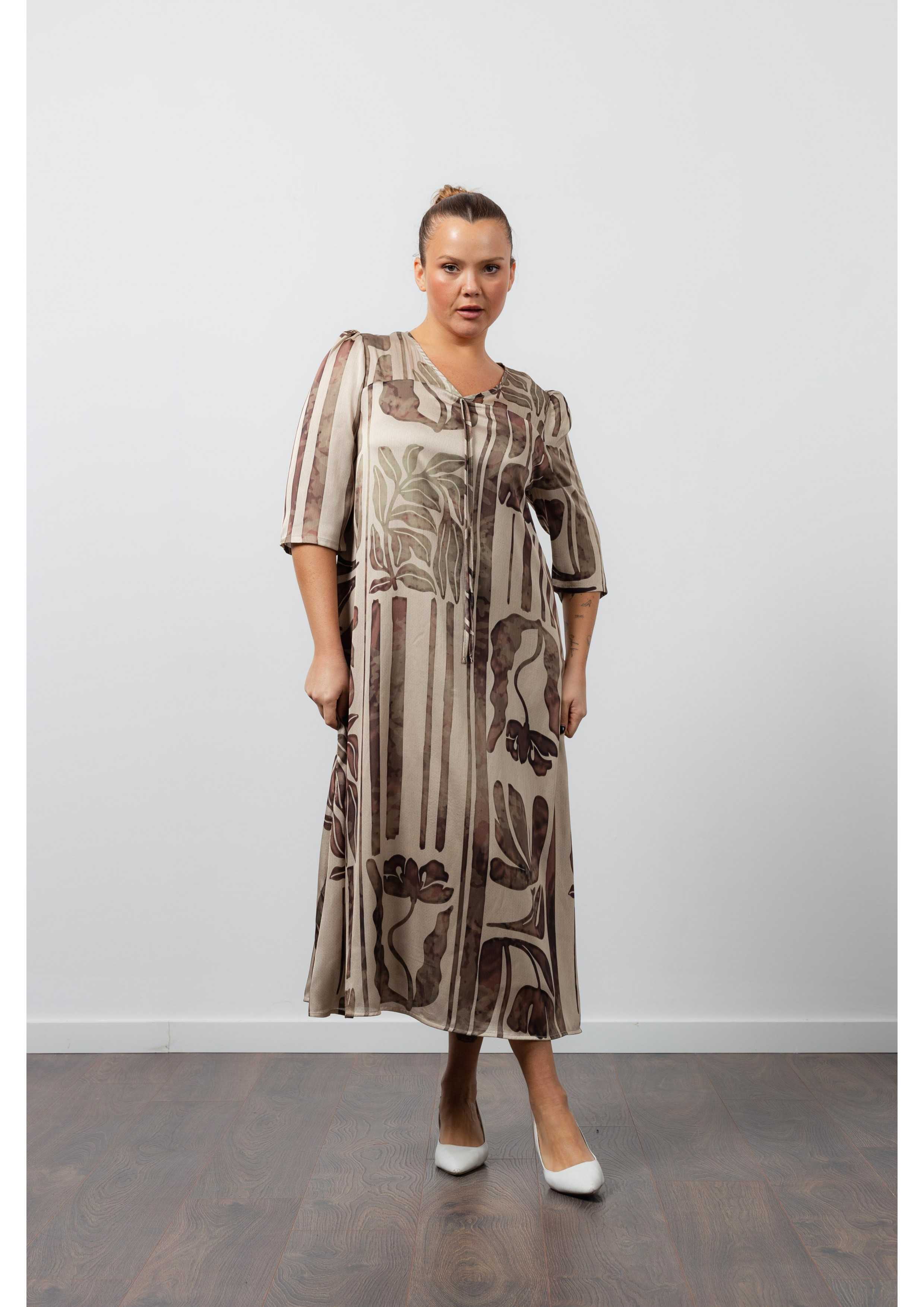 Vestido en tejido estampado...