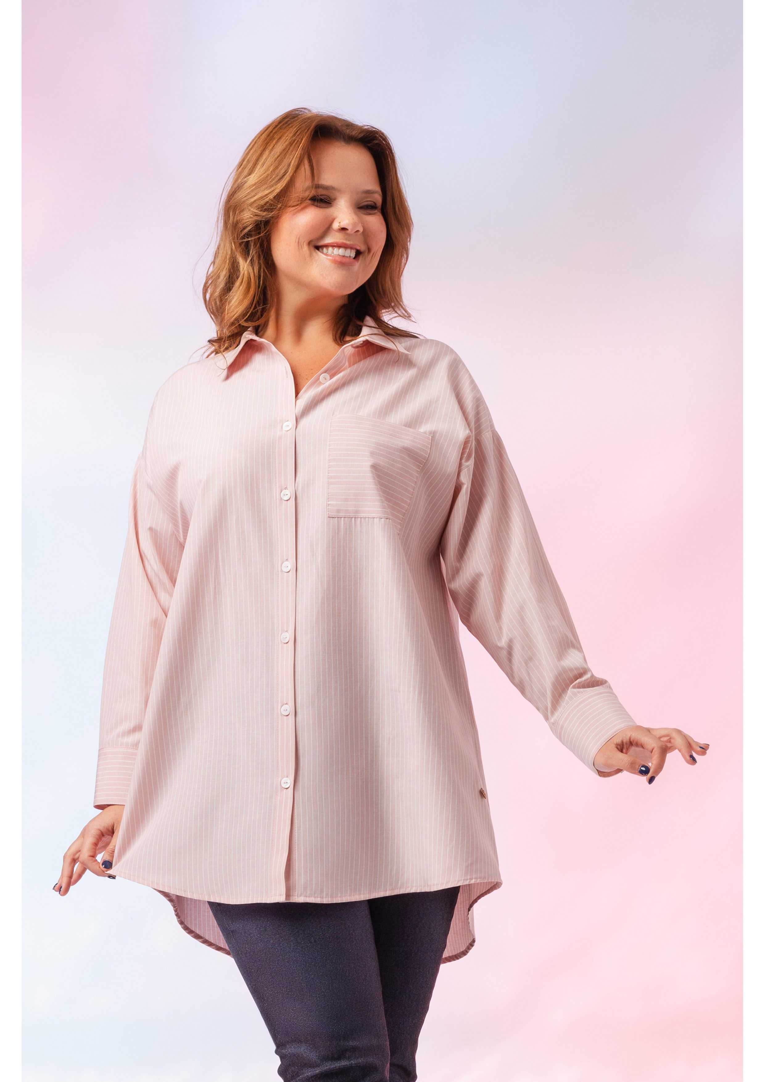 Blusa de tela a rayas...