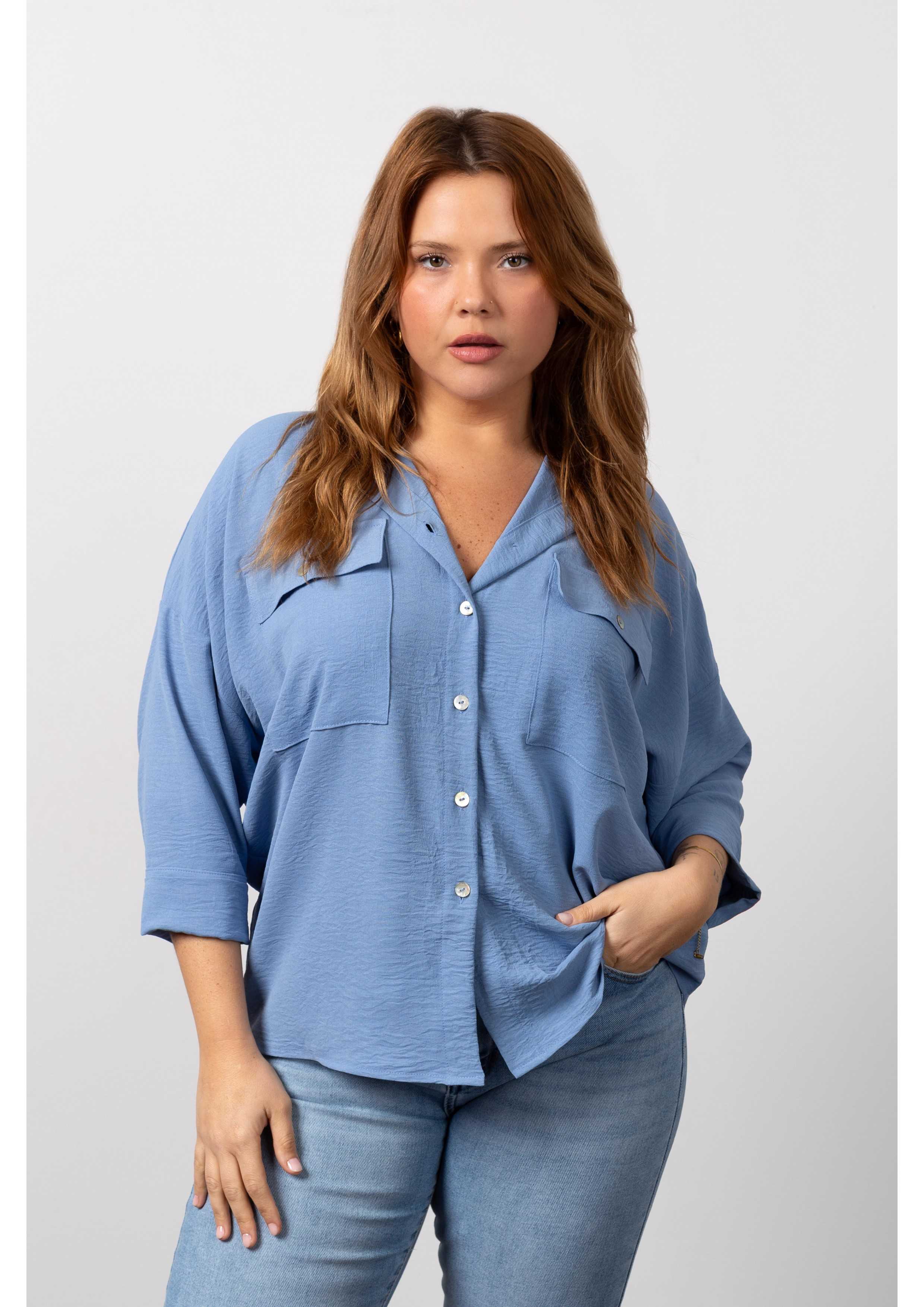 Blusa de tejido liso...