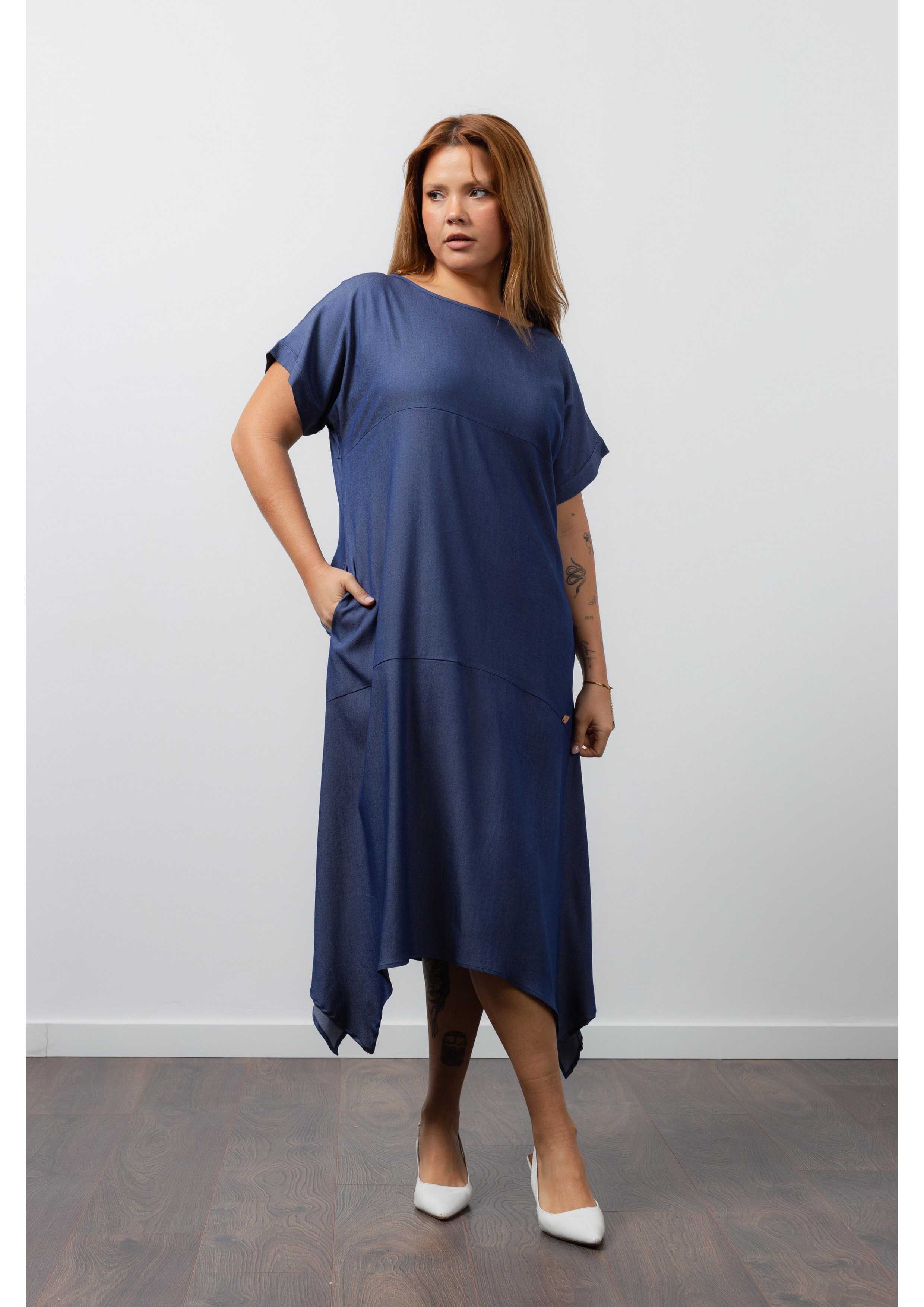 Vestido de tejido liso...