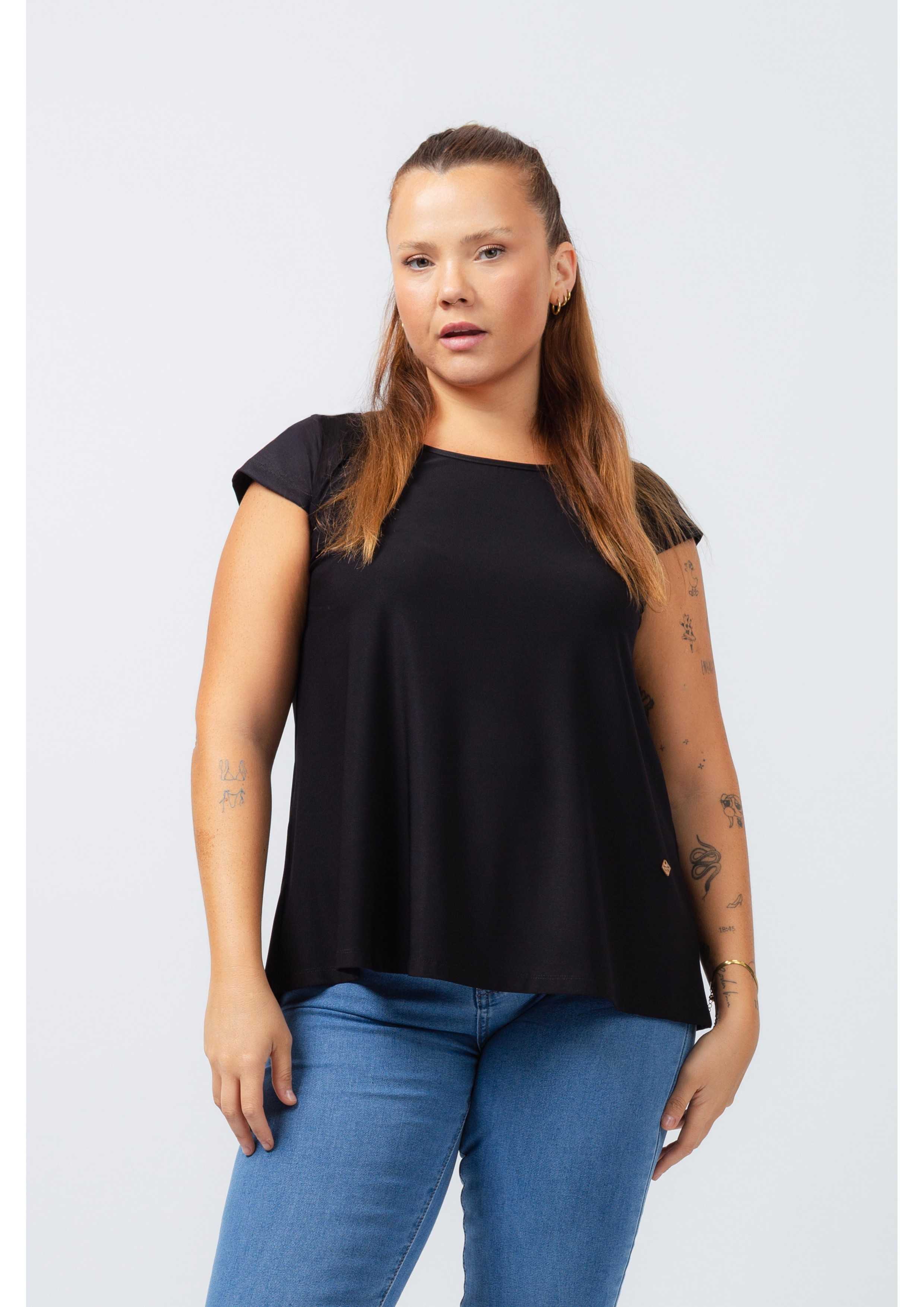 Camiseta de malla lisa...