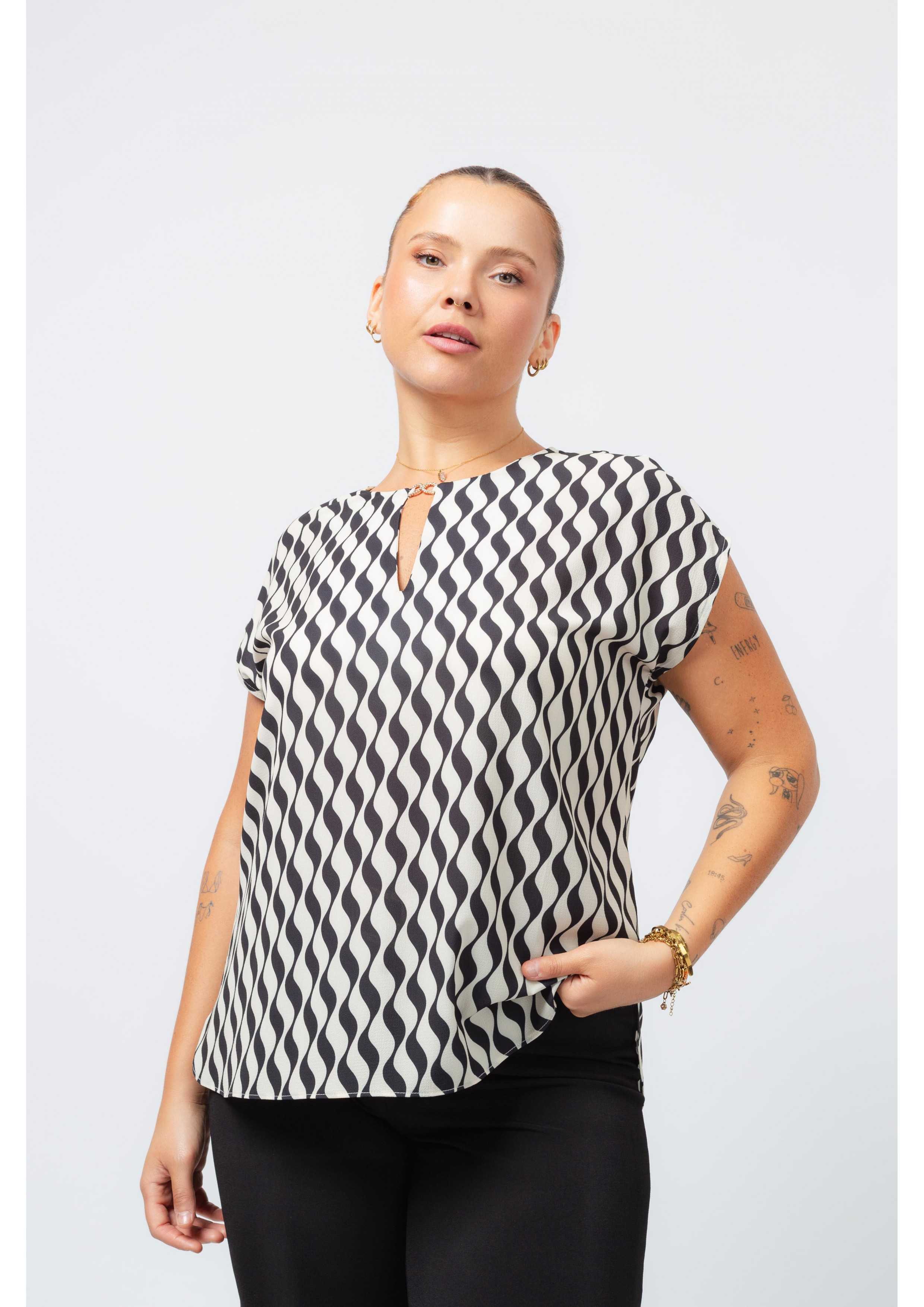 Tunic in Plain Fabric...