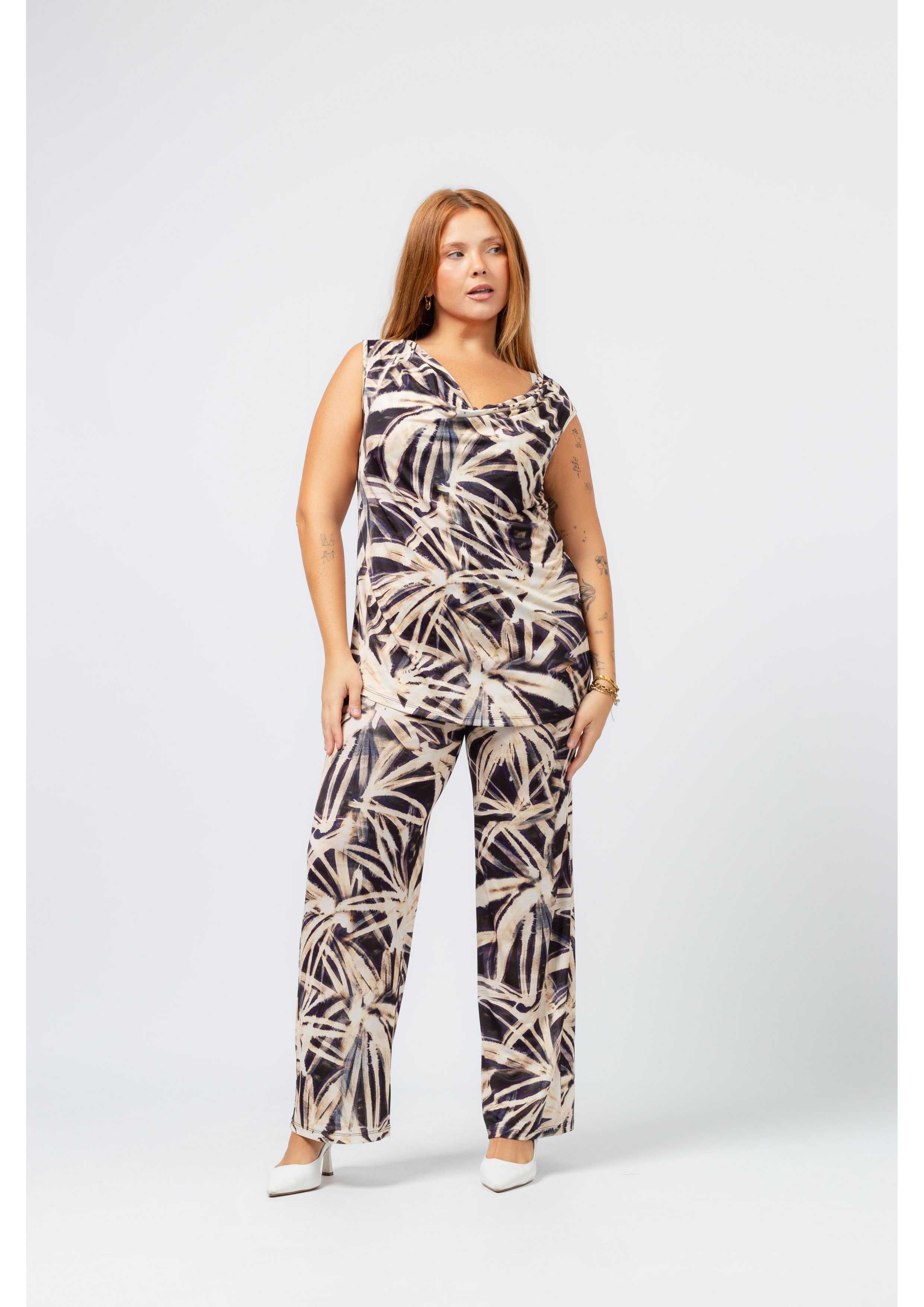 Pantalón de malla estampada...