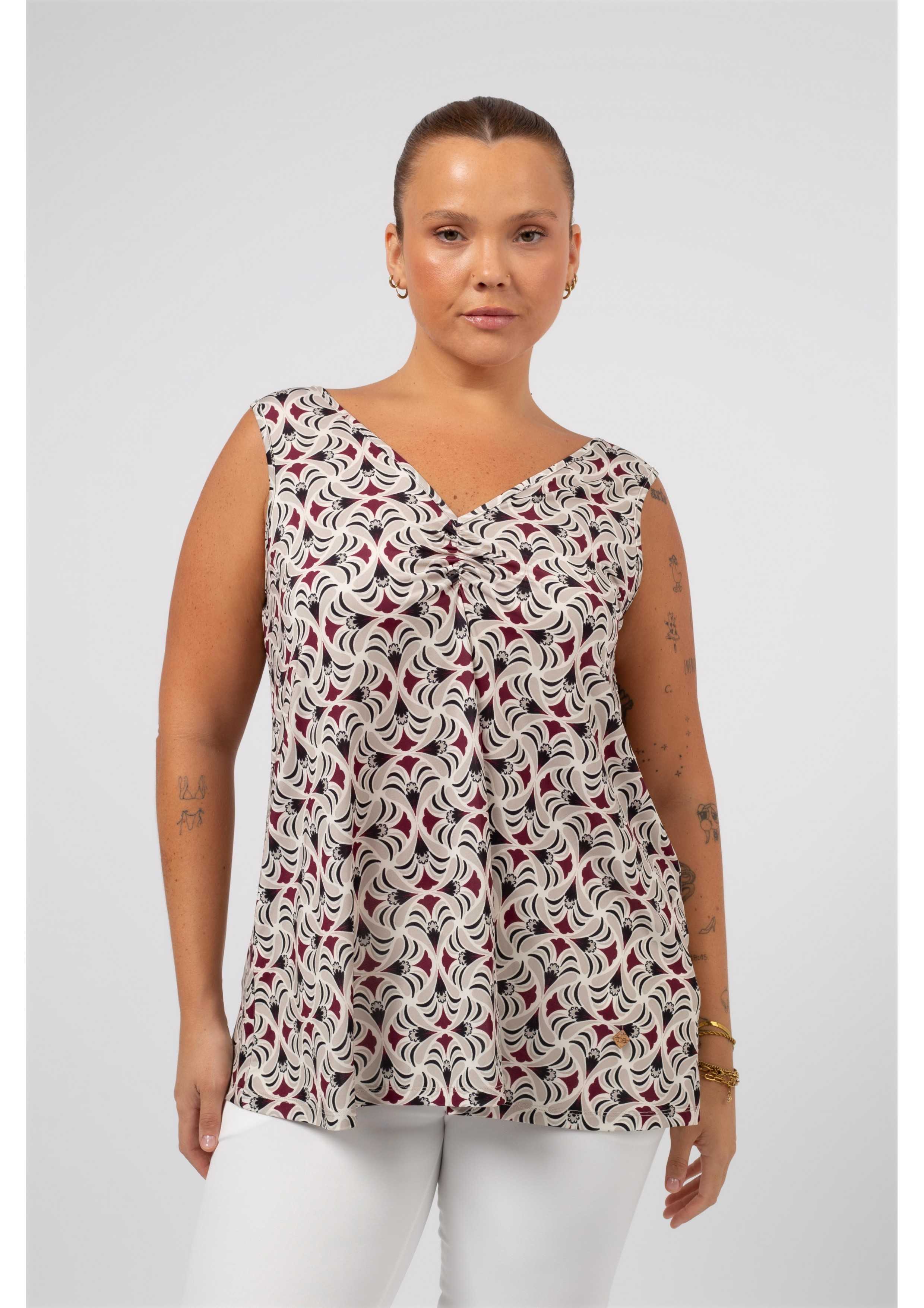 Top de malla estampada...