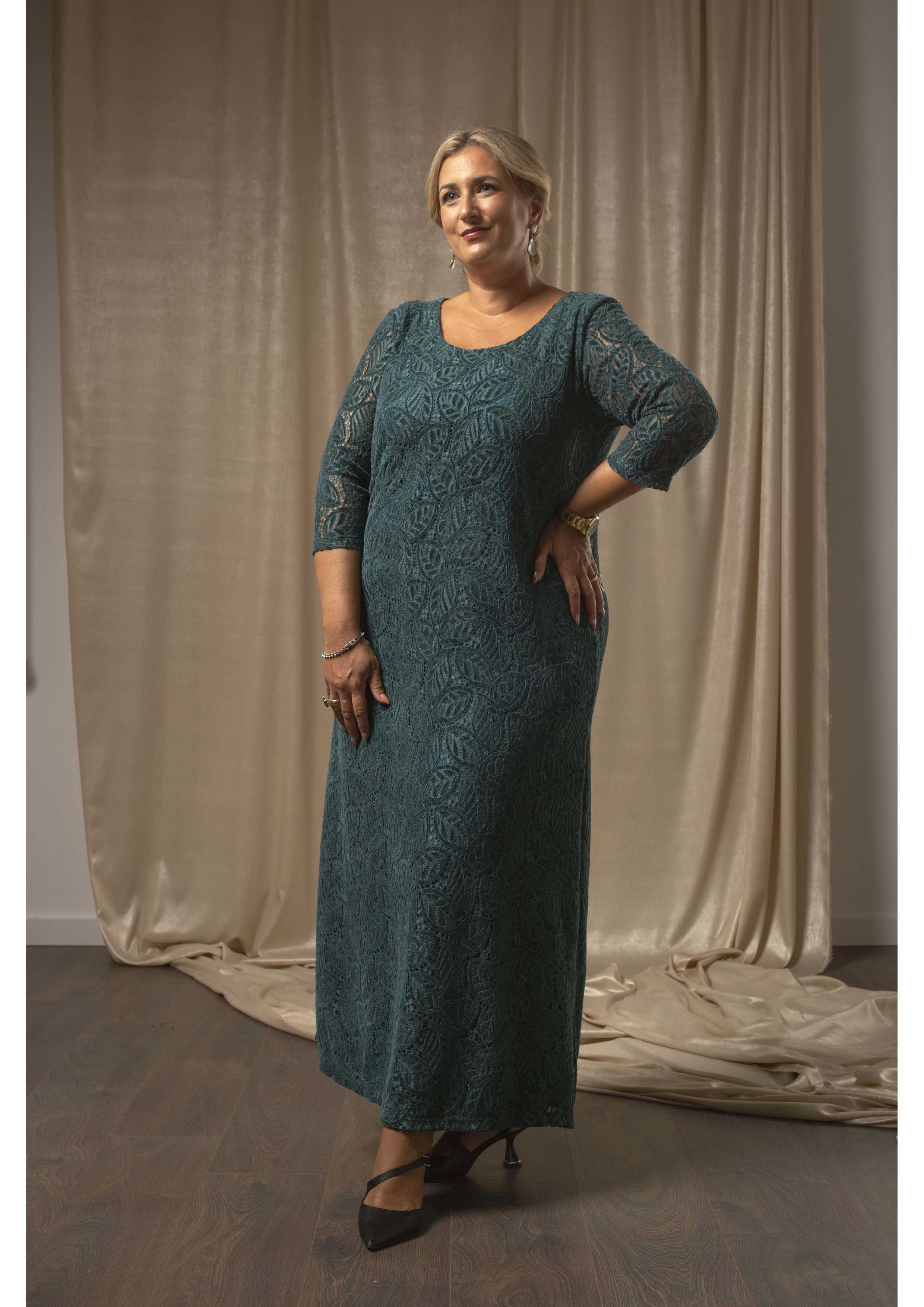 Robe en dentelle Collection...