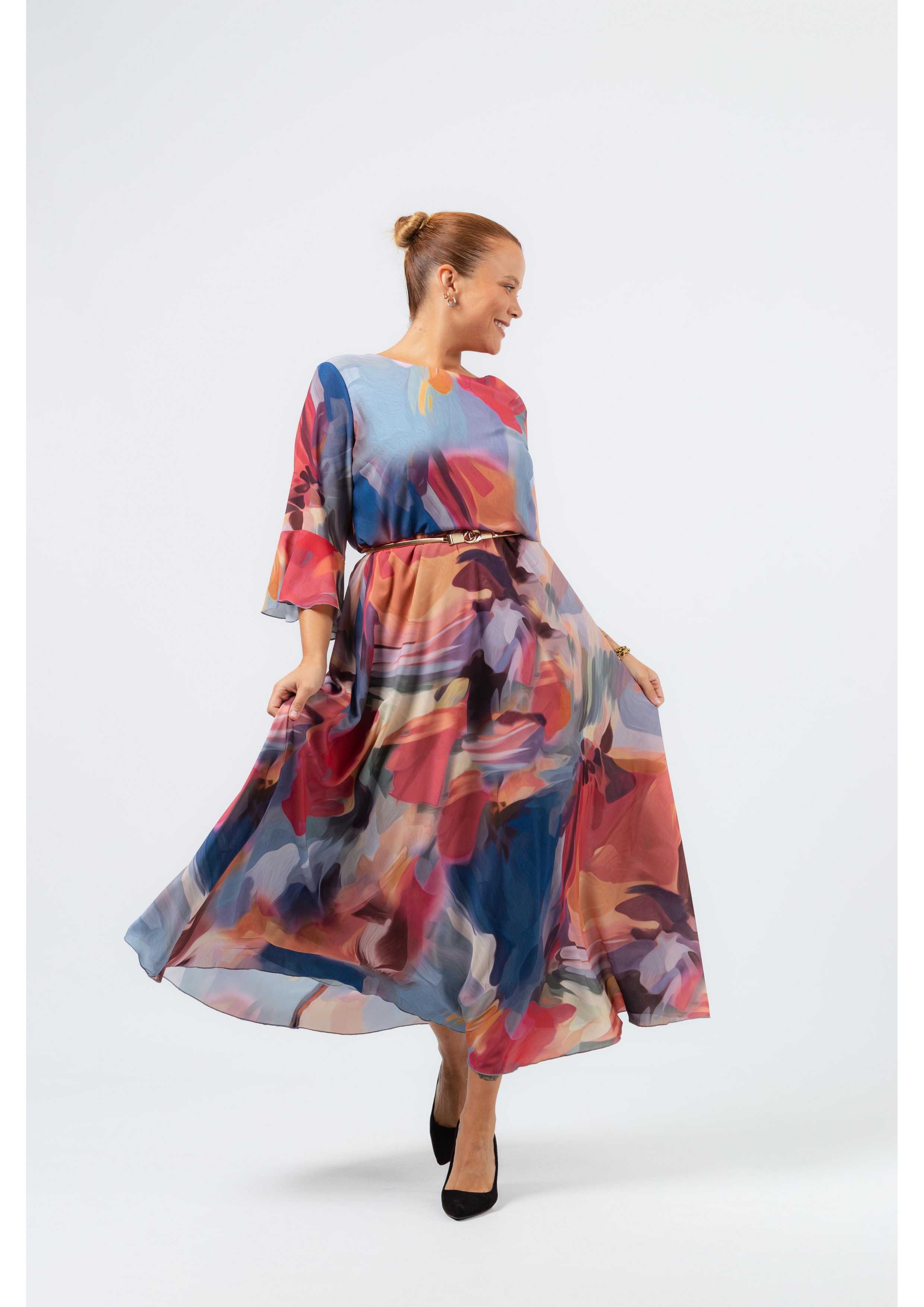 Vestido en tejido estampado...