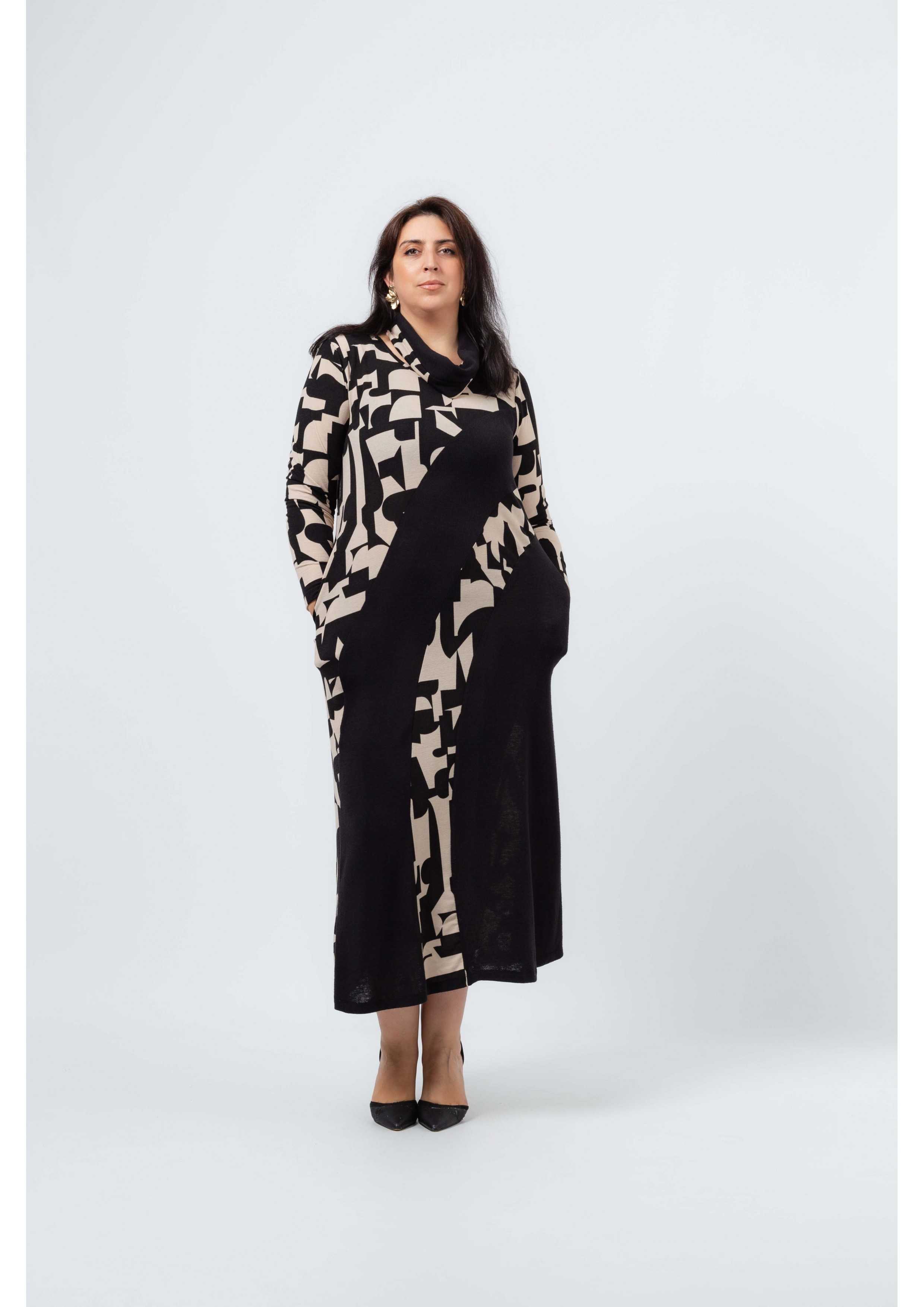 256081 - Vestido em malha...