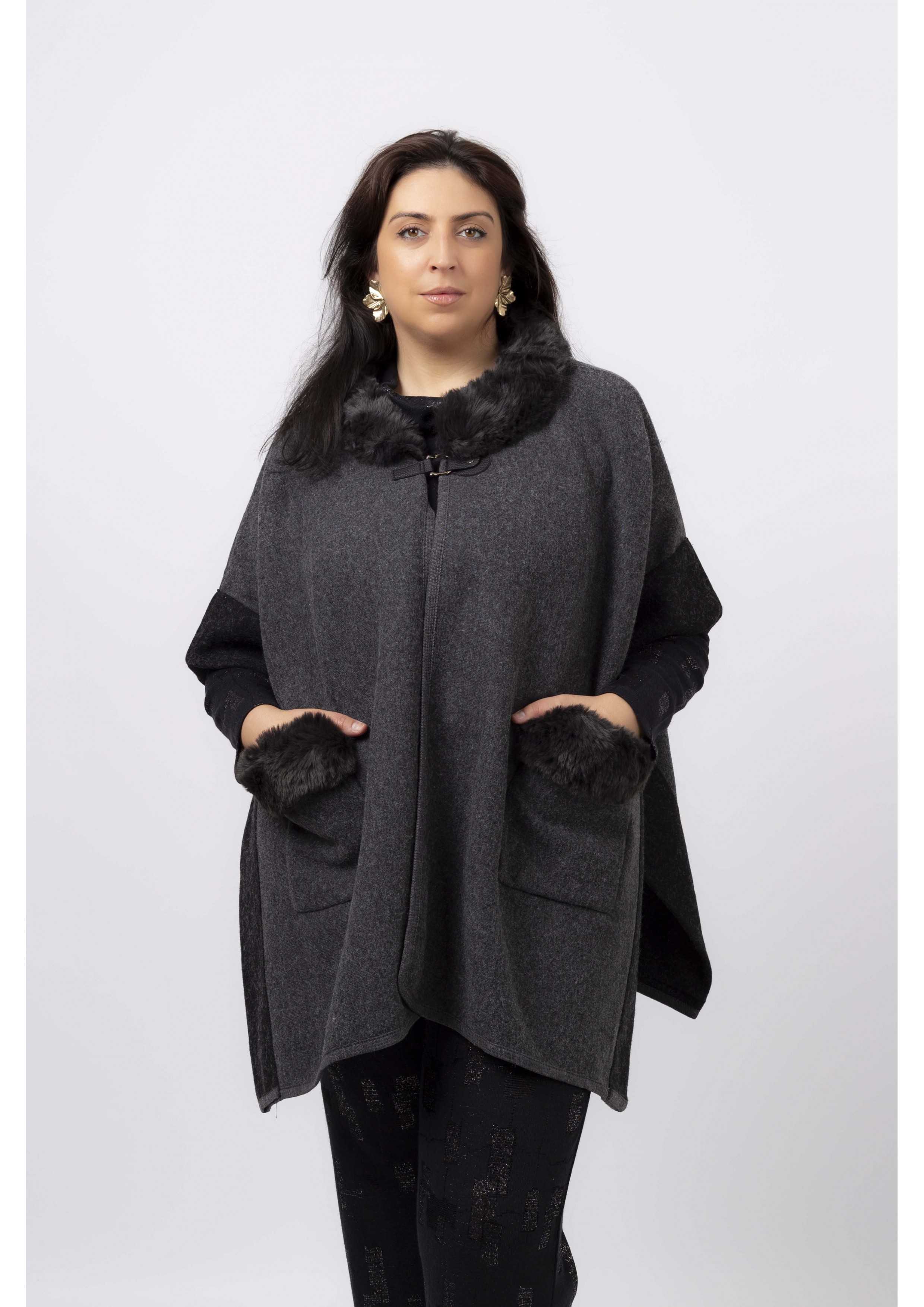 M8066245 - Capa em tecido...