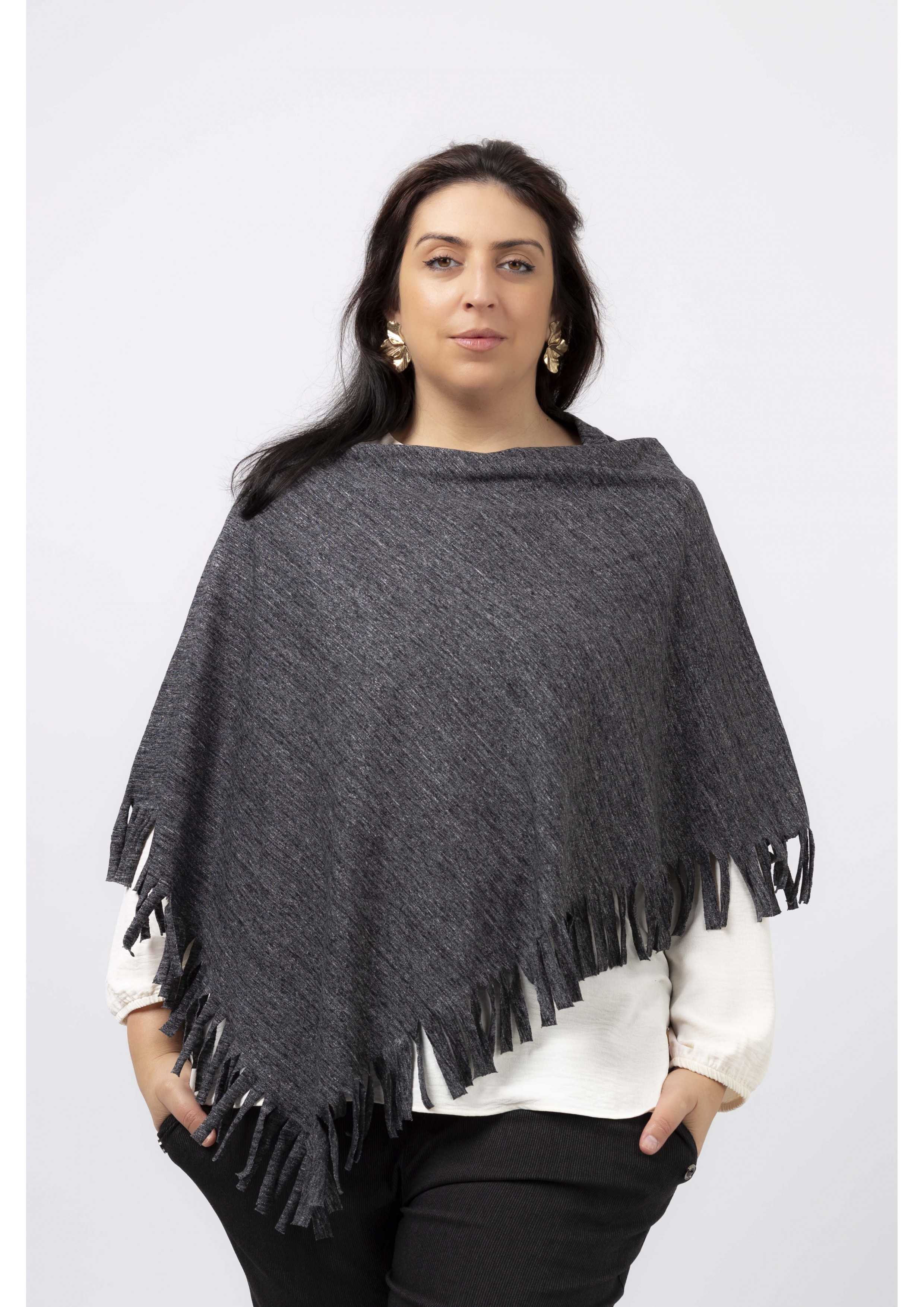 251190 - Poncho em malha...