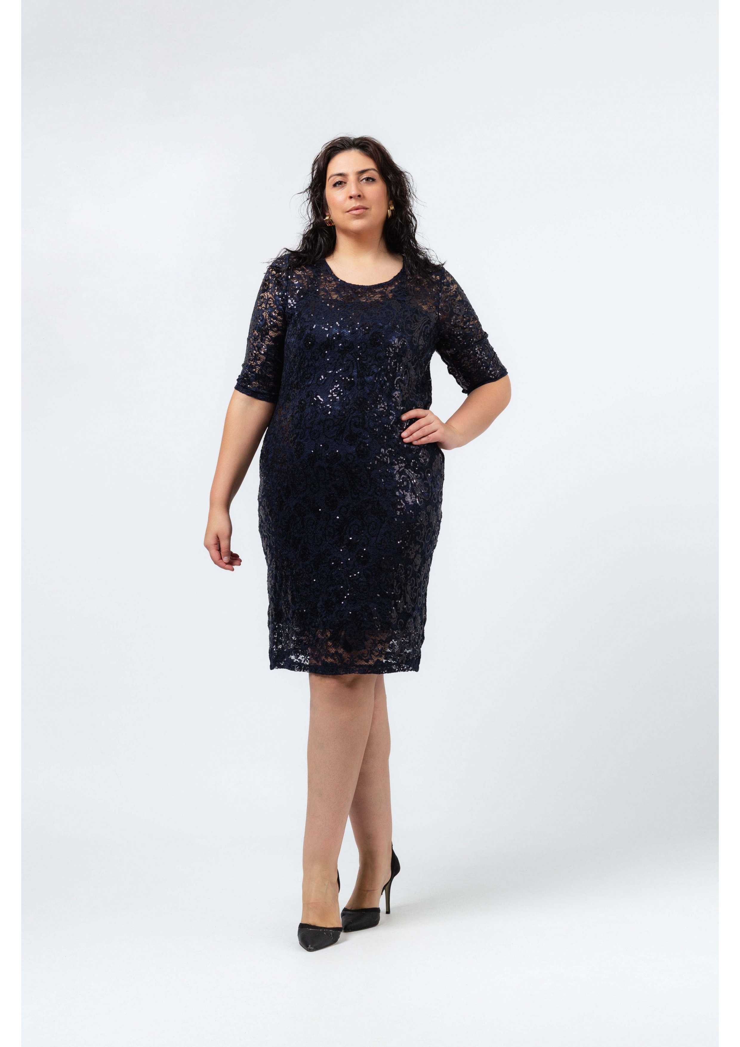 256088 - Vestido em renda...