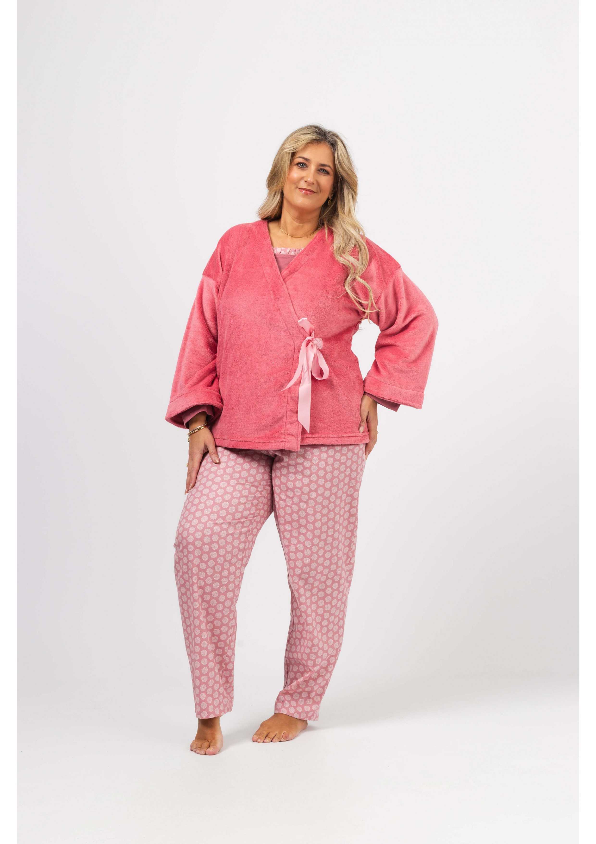 R25008 - Vestaglia in pile liscio Collezione Autunno Inverno Taglie Forti per la vendita all'ingrosso da parte di Teresa Cardoso Oliveira