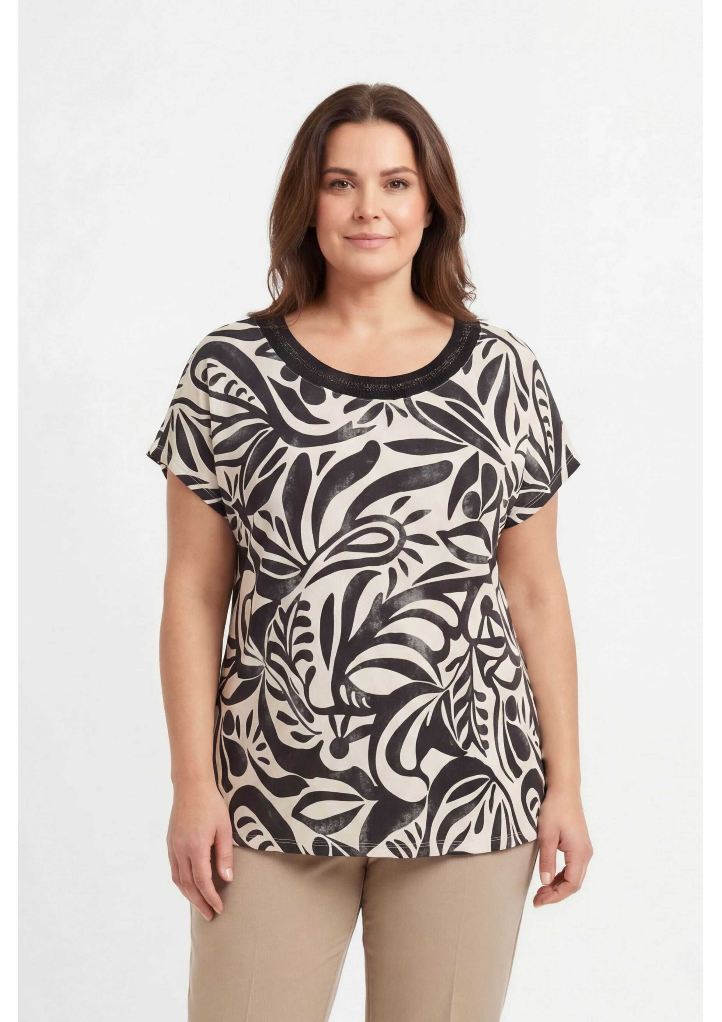 261031 - Pull en maille imprimée Collection Printemps-Été Grandes tailles pour la vente par Teresa Cardoso Oliveira